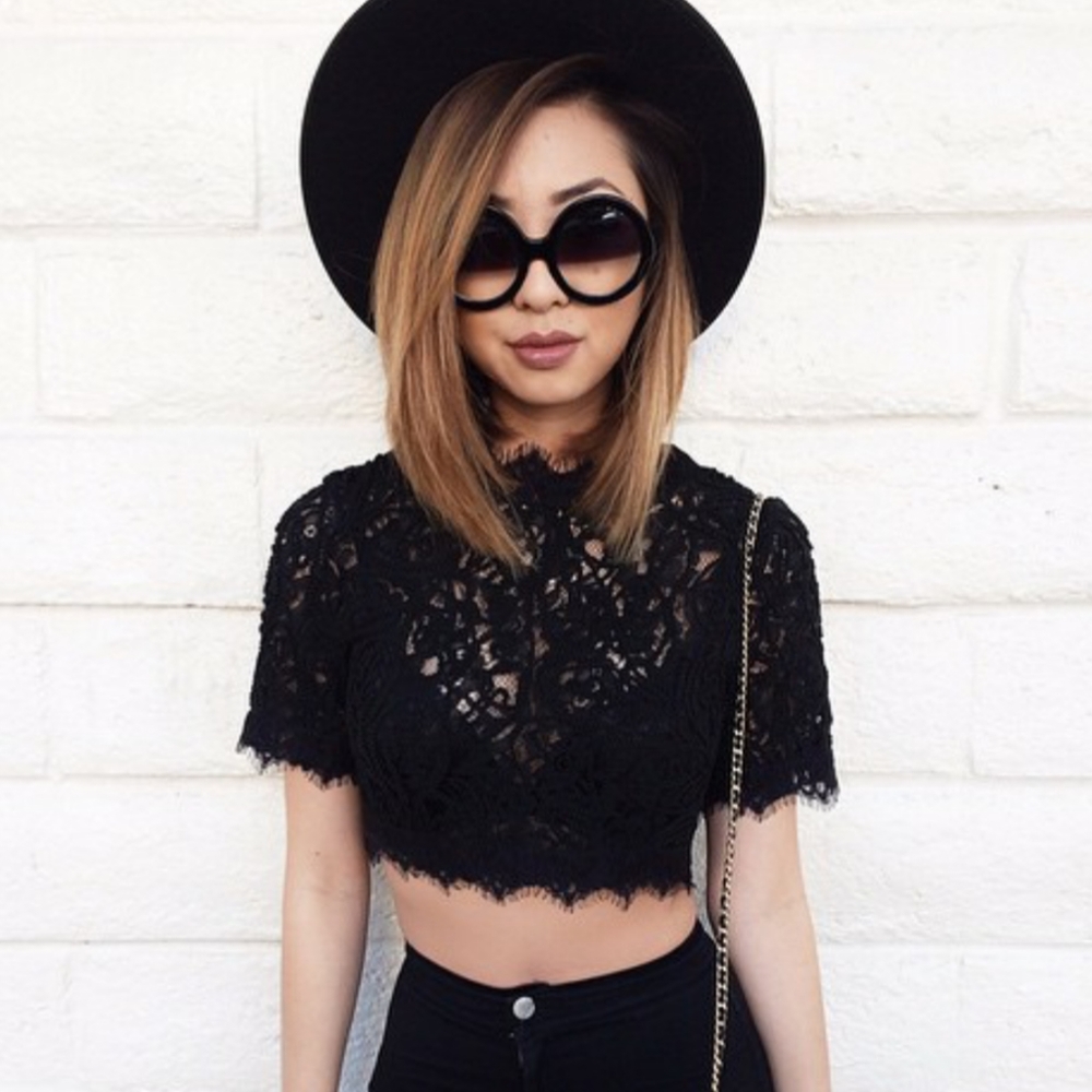 Black Scalloped Lace Crop Top